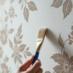 découvrez nos astuces et conseils pratiques pour peindre sur du papier peint avec succès en 2025. transformez vos murs facilement et donnez un nouveau souffle à votre intérieur !